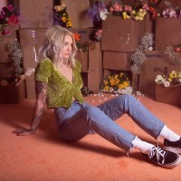 Julia Michaels<br><small>Inner Monologue Tour<br>Support: Rhys Lewis</small>