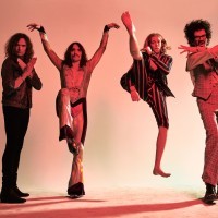 The Darkness<br><small>Support: DZ Deathrays </small>