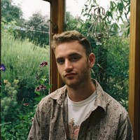 Tom Misch<br><small>Support: Laura Misch</small>