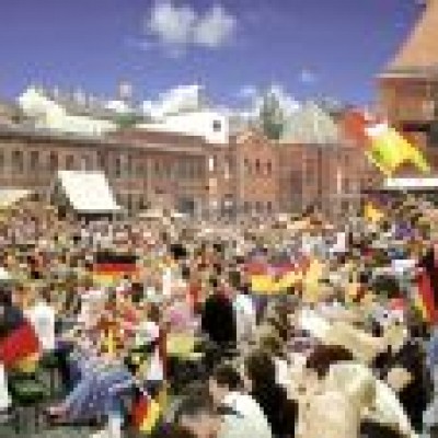 Fu&#223;ball WM Live&#252;bertragung